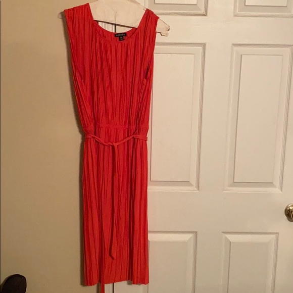 Dress - Picture 1 of 1